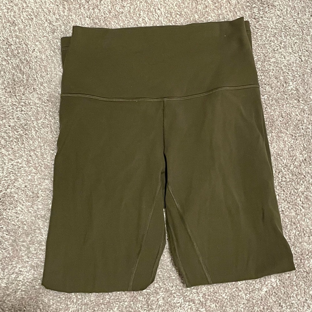 Lululemon Aligns in Dark Olive size 6